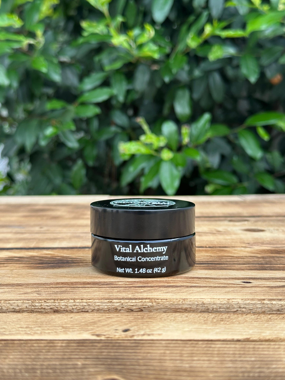 Vital Alchemy Botanical Concentrate Pressed Serum — Immortelle Skin