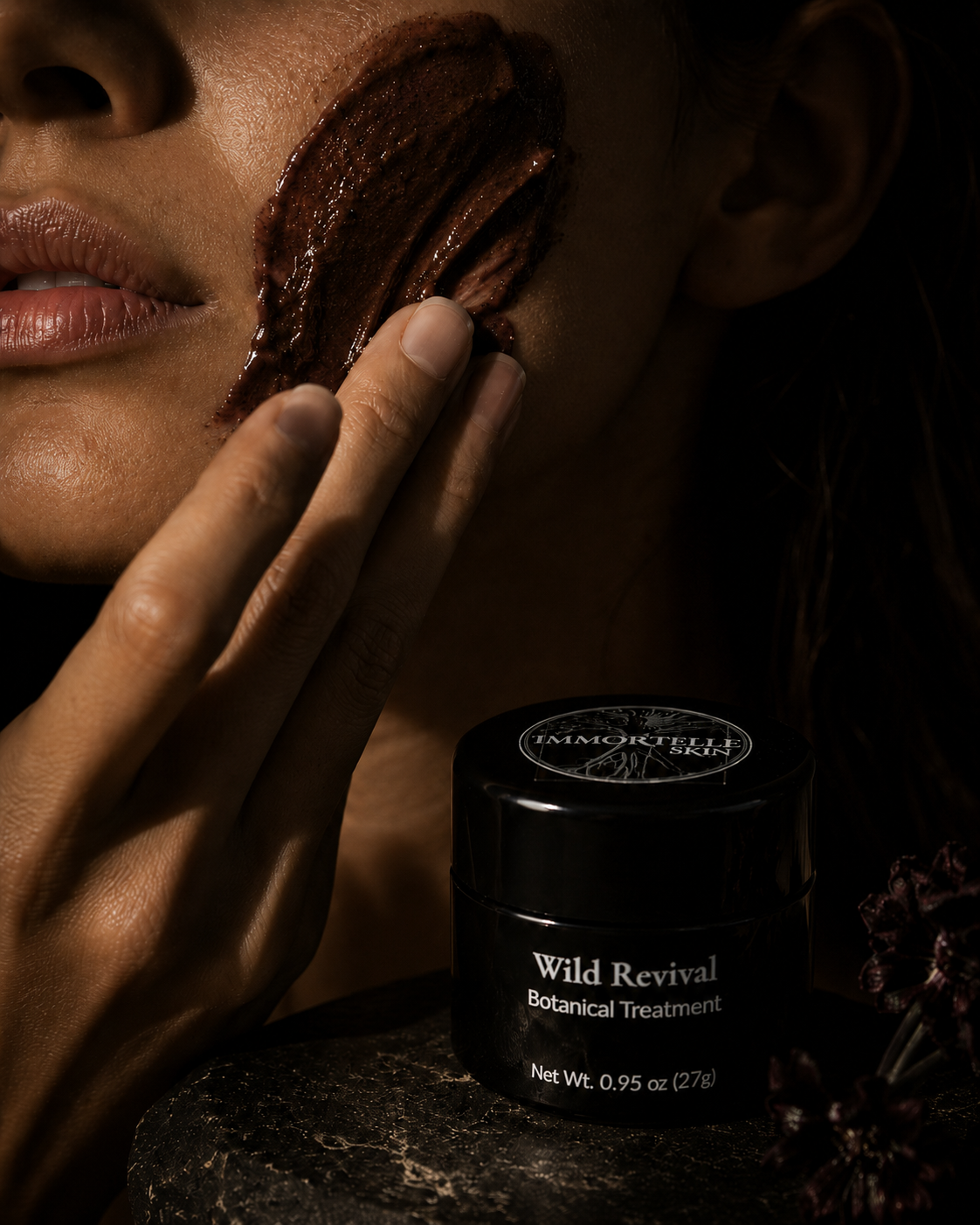 Immortelle_Skin_Wild_Revival_renewing_treatment_mask_botanical_skincare_texture